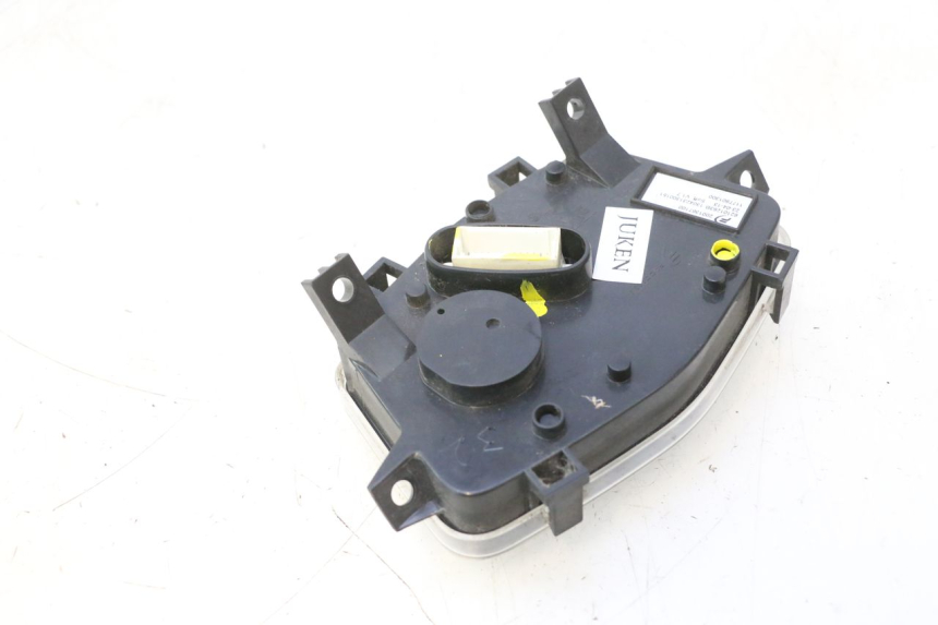photo de CONTACHILOMETRI PEUGEOT VIVACITY NEW 2T 50 (2008 - 2017) - Stato della superficie e materiale