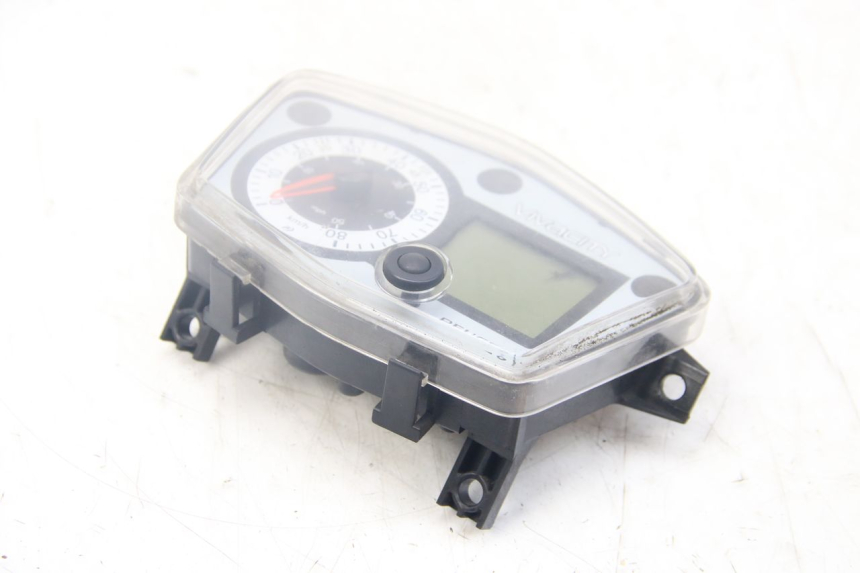 photo de CONTATORE PEUGEOT VIVACITY NEW 4T 50 (2008 - 2017) - Zoom sullo stato d'uso