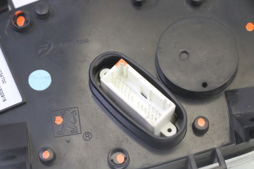 photo de CONTATORE PEUGEOT VIVACITY NEW 4T 50 (2008 - 2017) - Ricambio usato controllato