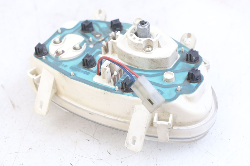 photo de CONTATORE PEUGEOT VIVACITY 50 (2004 - 2009) - Altra angolazione