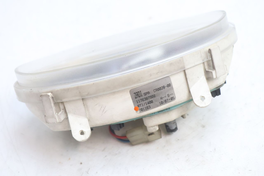photo de CONTATORE PEUGEOT VIVACITY 50 (2004 - 2009) - Primo piano tecnico
