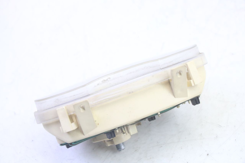 photo de CONTACHILOMETRI PEUGEOT VIVACITY 100 (1999 - 2008) - Primo piano tecnico