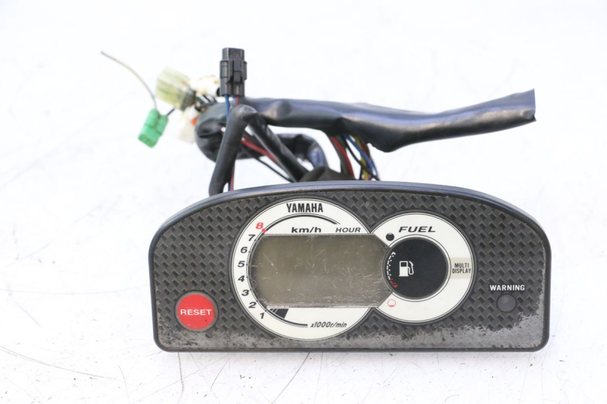 photo de CONTACHILOMETRI YAMAHA WAVE RUNNER GP R 1200 (2000 - 2003) - Zoom sullo stato d'uso