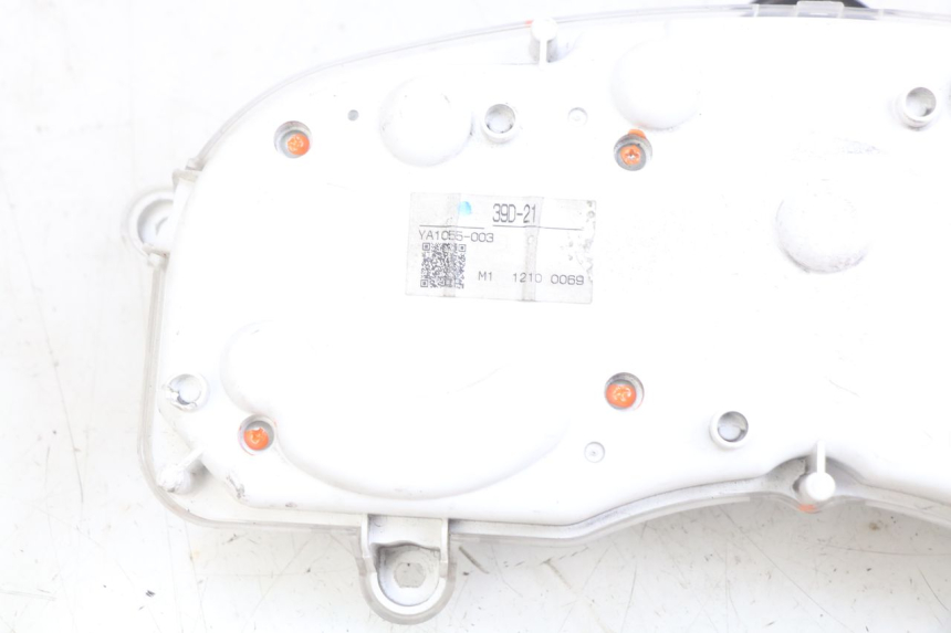 photo de CONTACHILOMETRI YAMAHA X-MAX XMAX 125 (2010 - 2013) - Marcature e riferimenti originali