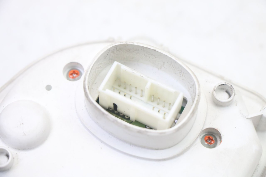 photo de CONTACHILOMETRI YAMAHA X-MAX XMAX 125 (2010 - 2013) - Marcature e riferimenti originali