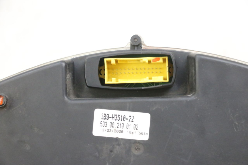 photo de CONTACHILOMETRI YAMAHA XMAX X-MAX 125 (2006 - 2009) - Stato della superficie e materiale