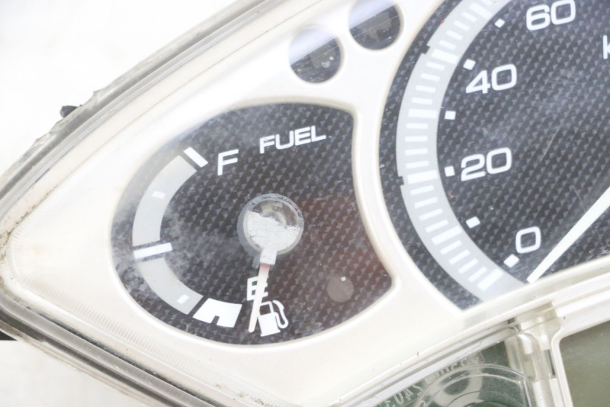 photo de CONTACHILOMETRI YAMAHA XMAX X-MAX 125 (2006 - 2009) - Altra angolazione