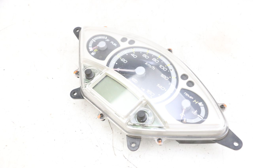 photo de CONTACHILOMETRI YAMAHA XMAX X-MAX 125 (2006 - 2009) - Ricambio usato controllato