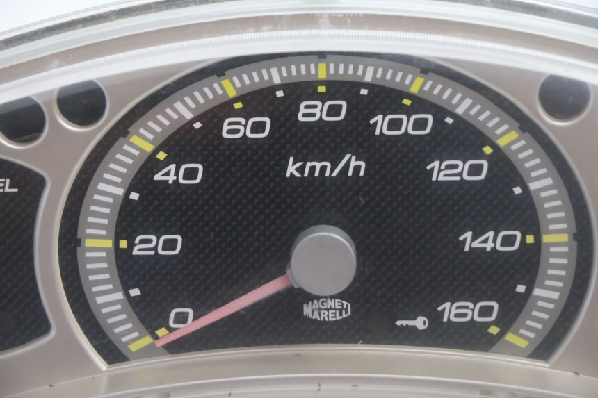 photo de CONTACHILOMETRI YAMAHA XMAX X-MAX 125 (2006 - 2009) - Zoom sullo stato d'uso