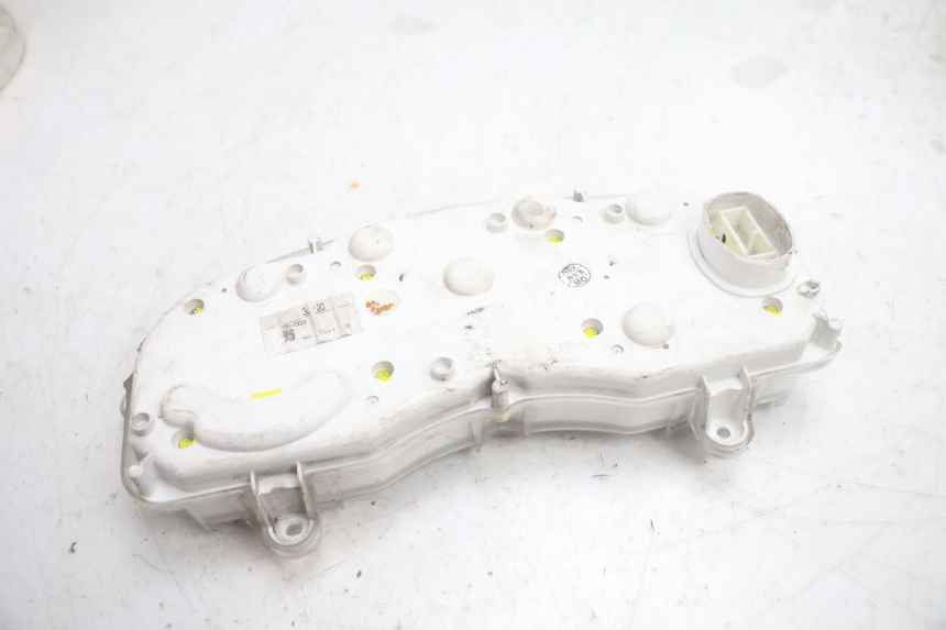 photo de CONTACHILOMETRI YAMAHA X-MAX XMAX 125 (2010 - 2013) - Dettagli dei punti di fissaggio
