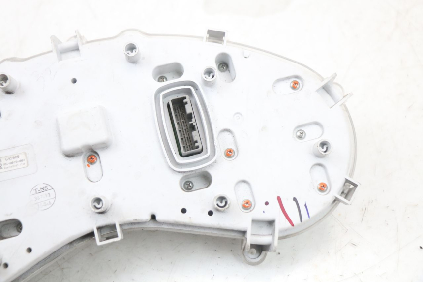 photo de CONTATORE PIAGGIO X10 125 (2012 - 2017) - Caratteristiche distintive