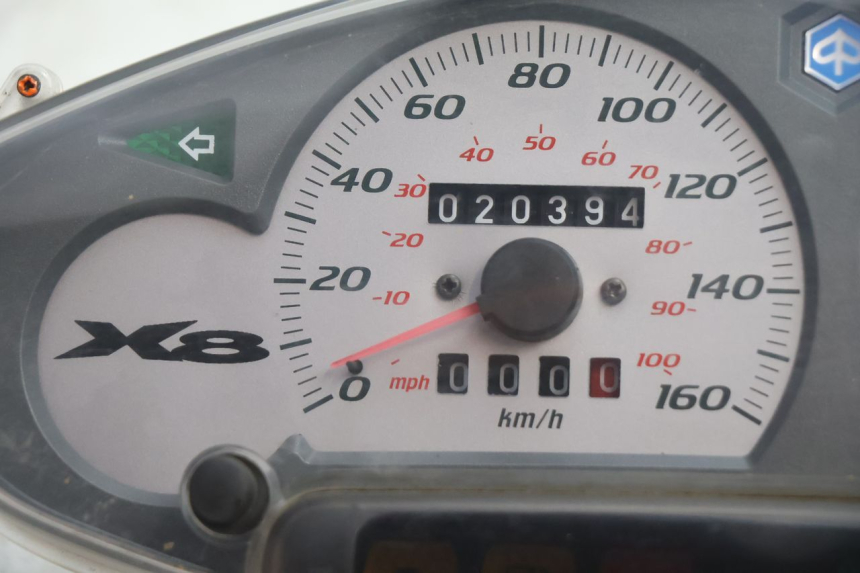 photo de CONTACHILOMETRI PIAGGIO X8 STREET 125 (2006 - 2007) - Dettaglio del componente