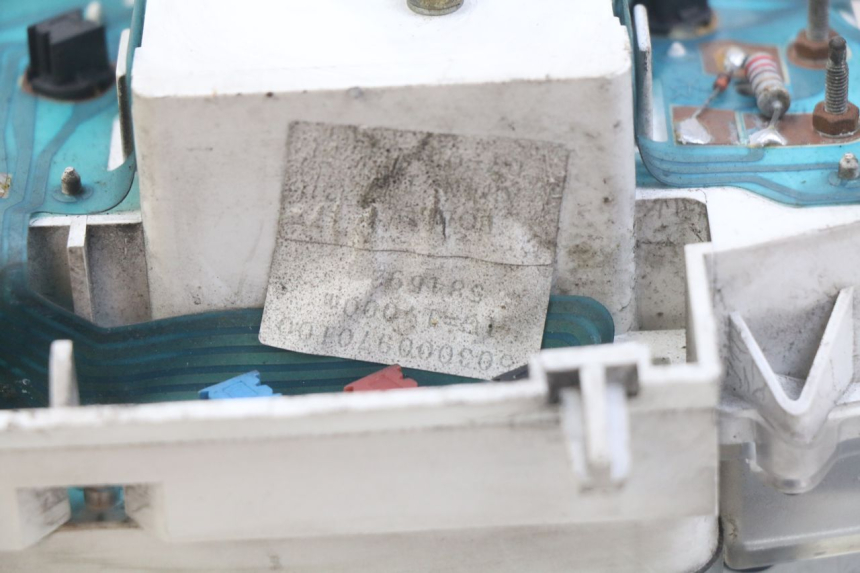 photo de CONTATORE PIAGGIO X8 125 (2004 - 2007) - Primo piano tecnico