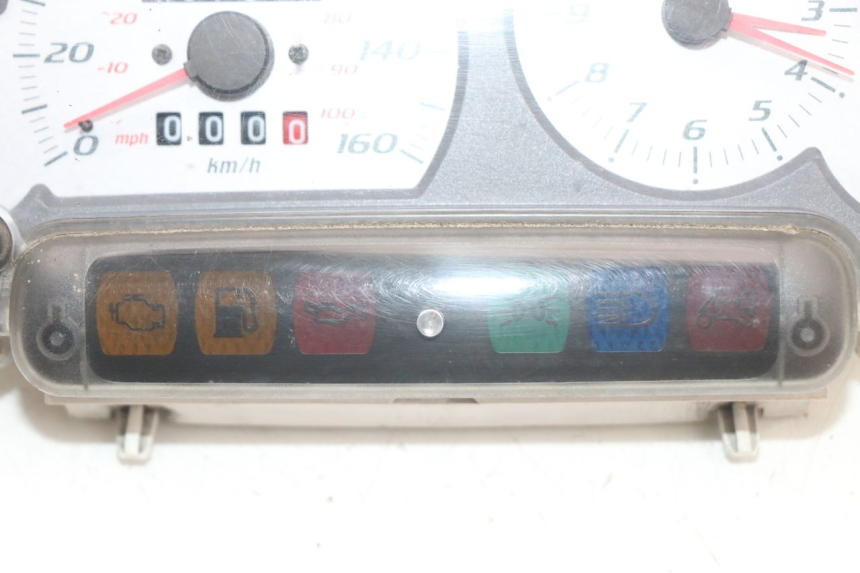 photo de CONTATORE PIAGGIO X8 125 (2004 - 2007) - Primo piano tecnico