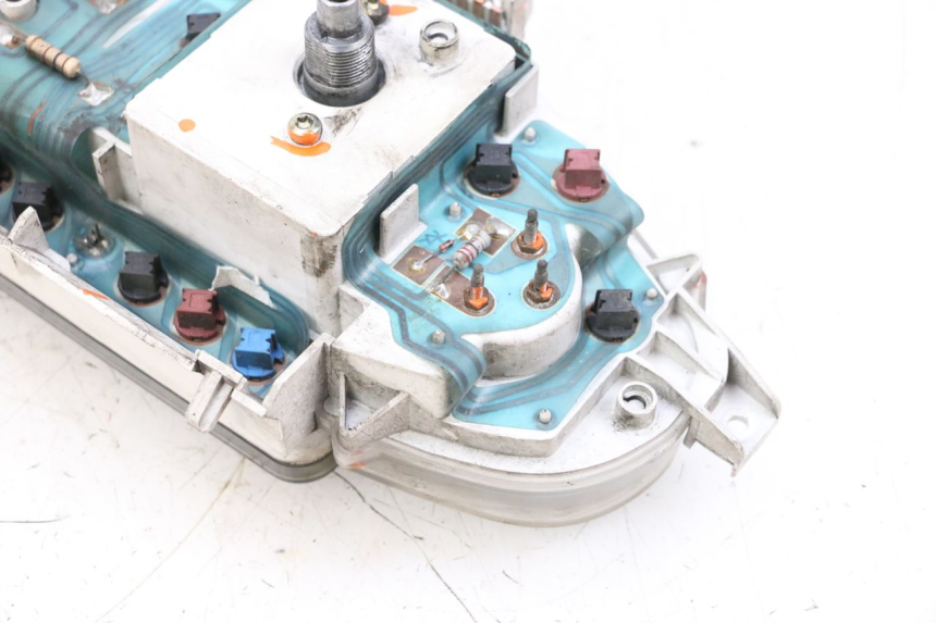 photo de CONTATORE PIAGGIO X8 125 (2004 - 2007) - Primo piano tecnico