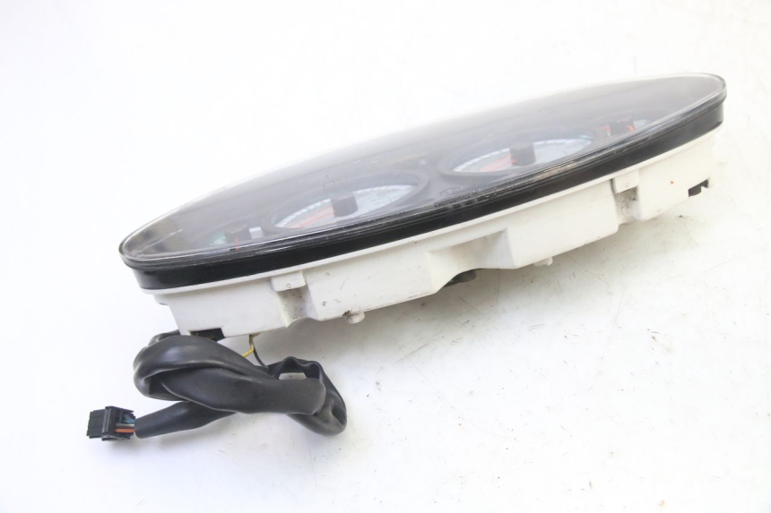 photo de CONTACHILOMETRI PIAGGIO X9 EVOLUTION 125 (2003 - 2007) - Stato della superficie e materiale