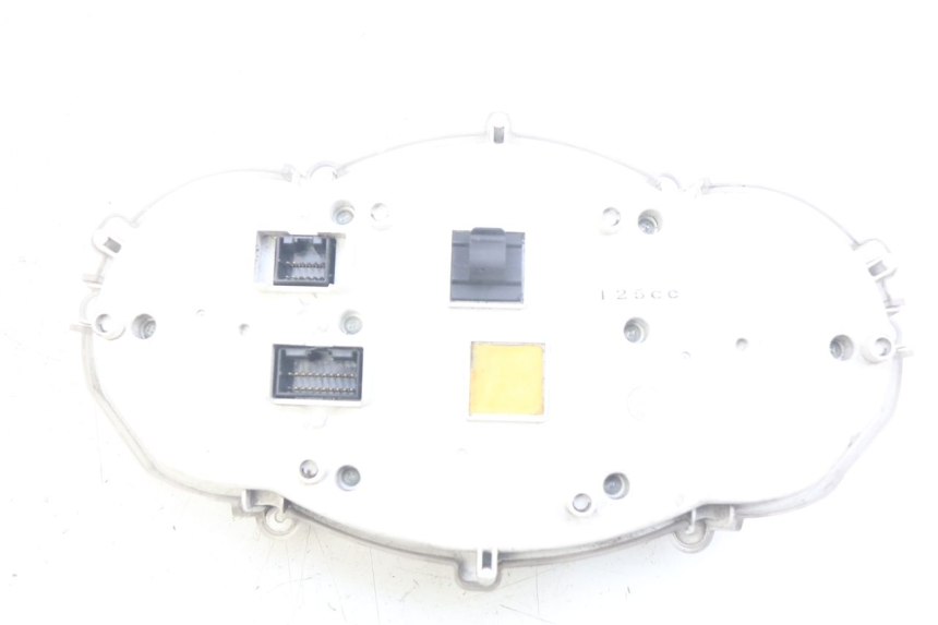 photo de CONTATORE PIAGGIO XEVO - X EVO 125 (2007 - 2017) - Stato della superficie e materiale