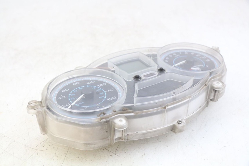 photo de CONTATORE PIAGGIO XEVO - X EVO 125 (2007 - 2017) - Zoom sullo stato d'uso