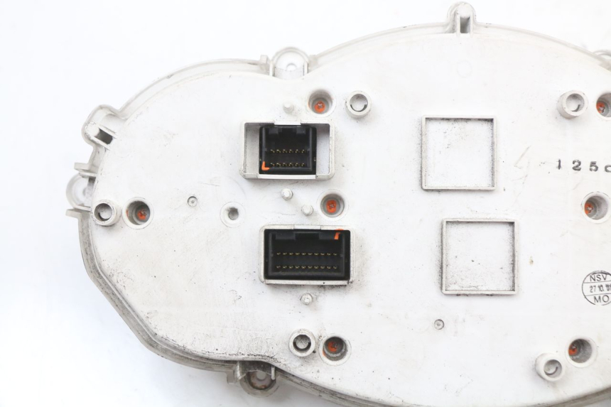 photo de CONTATORE PIAGGIO XEVO - X EVO 125 (2007 - 2017) - Stato della superficie e materiale