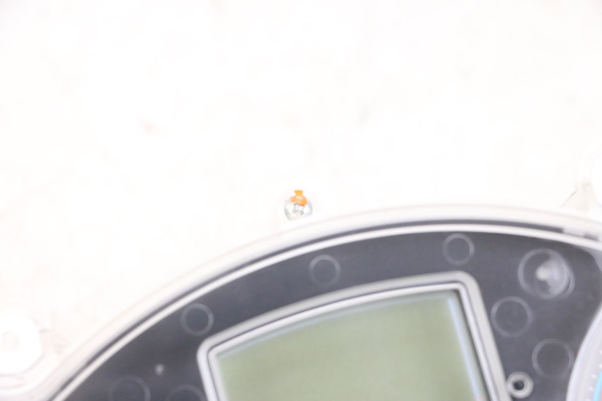 photo de CONTATORE PIAGGIO XEVO - X EVO 125 (2007 - 2017) - Caratteristiche distintive