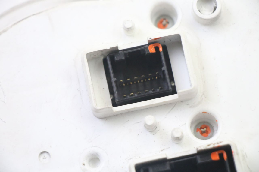 photo de CONTATORE PIAGGIO XEVO - X EVO 125 (2007 - 2017) - Altra vista dell'articolo