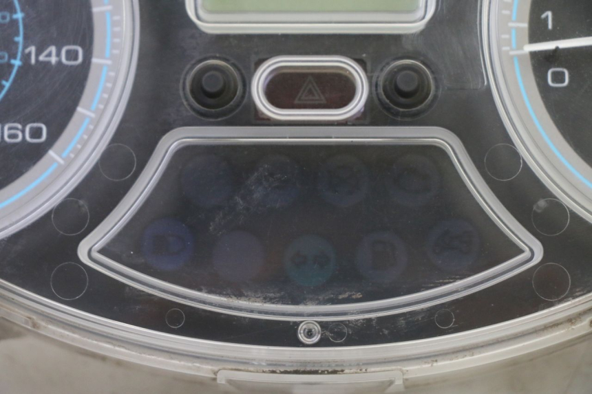 photo de CONTATORE PIAGGIO XEVO - X EVO 125 (2007 - 2017) - Altra angolazione