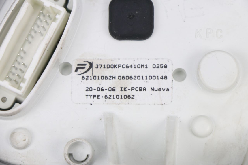 photo de CONTACHILOMETRI HONDA XLV VARADERO 125 (2000 - 2006) - Dettagli dei punti di fissaggio