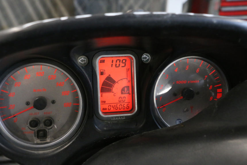 photo de CONTACHILOMETRI YAMAHA XP T-MAX ABS 500 (2005 - 2005) - Vista d'insieme del prodotto