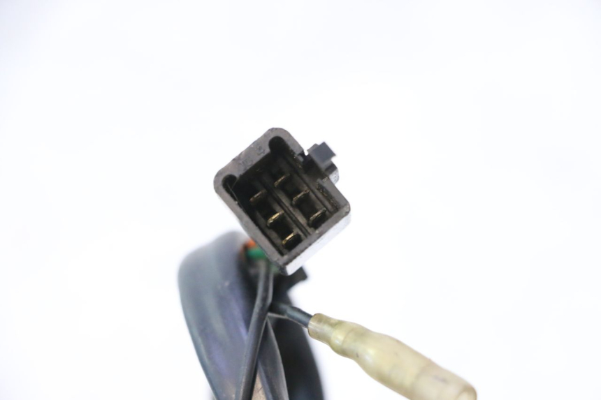 photo de CONTACHILOMETRI SMC XROAD 150 - Stato della superficie e materiale