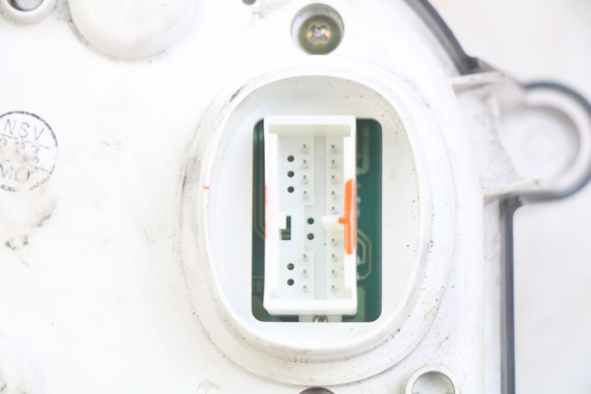 photo de CONTATORE YAMAHA YP MAJESTY 400 (2004 - 2008) - Stato della superficie e materiale