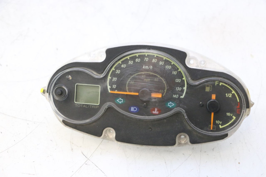 photo de CONTACHILOMETRI YAMAHA YP MAJESTY 125 (2002 - 2006) - Vista principale