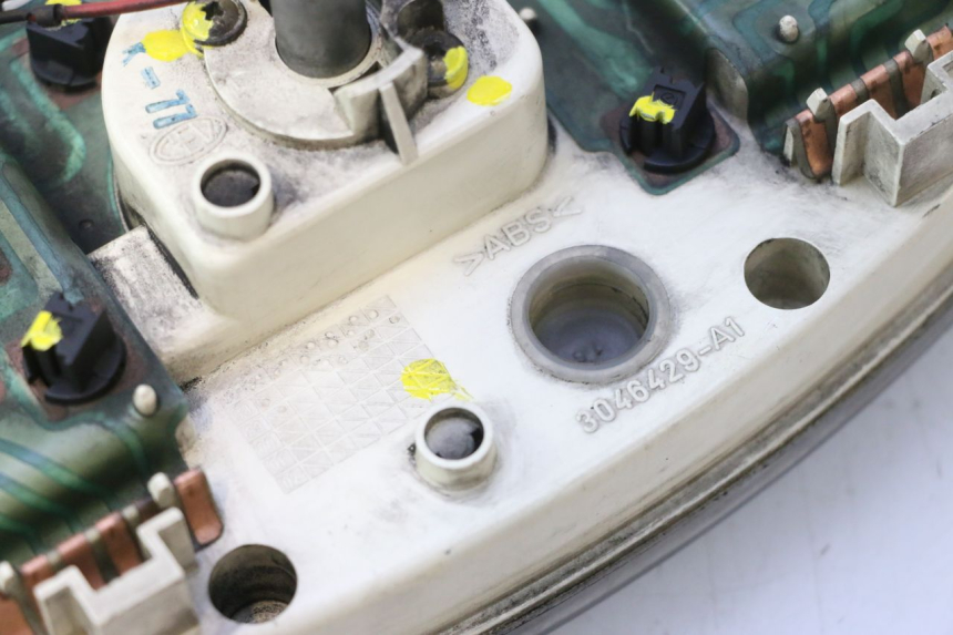photo de CONTACHILOMETRI YAMAHA YP MAJESTY 125 (1998 - 2001) - Dettaglio del componente