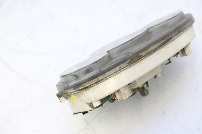 photo de CONTACHILOMETRI YAMAHA YP MAJESTY 125 (1998 - 2001) - Altra vista dell'articolo
