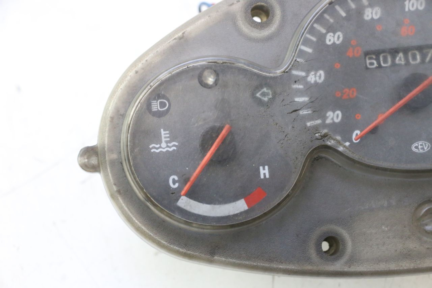 photo de CONTACHILOMETRI YAMAHA YP MAJESTY 125 (1998 - 2001) - Zoom qualità usato