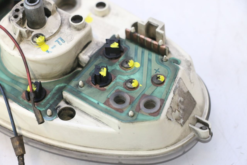photo de CONTACHILOMETRI YAMAHA YP MAJESTY 125 (1998 - 2001) - Ricambio usato controllato