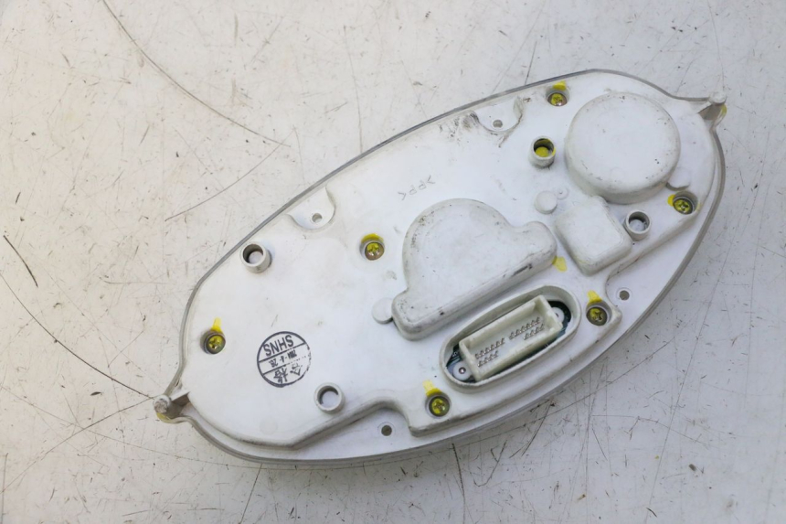 photo de CONTACHILOMETRI YAMAHA YP MAJESTY 125 (2002 - 2006) - Altra angolazione