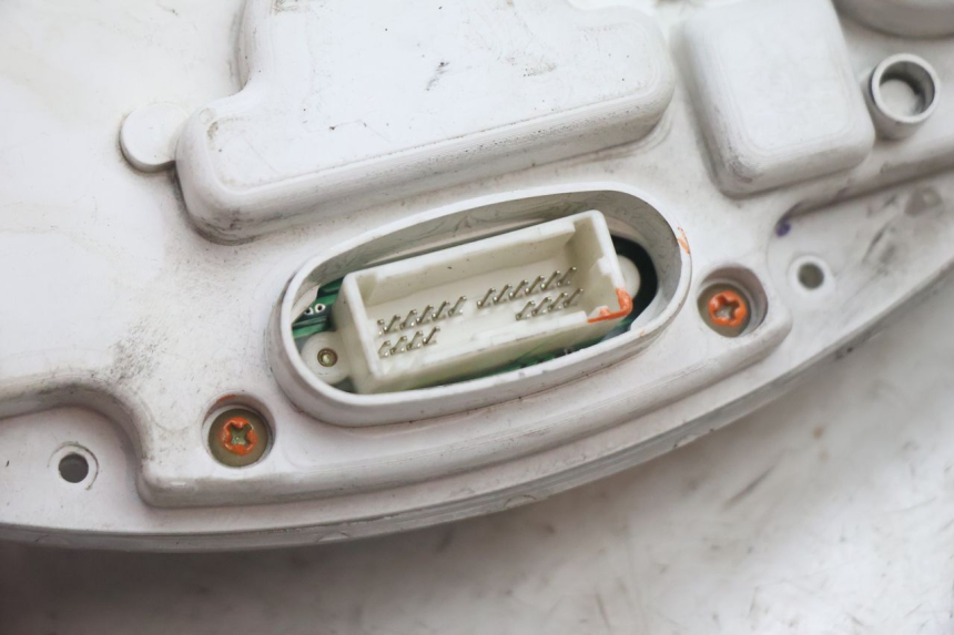 photo de CONTACHILOMETRI YAMAHA YP MAJESTY 125 (2002 - 2006) - Marcature e riferimenti originali