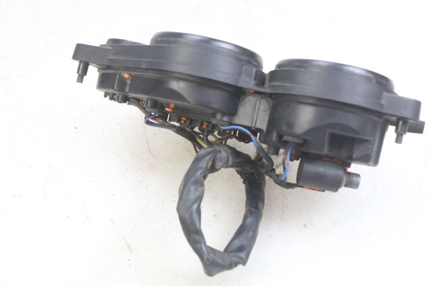 photo de CONTATORE YAMAHA YZF R THUNDERCAT 600 (1996 - 2003) - Altra vista dell'articolo
