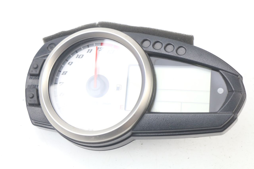 photo de CONTACHILOMETRI KAWASAKI Z ABS 750 (2007 - 2013) - Altra angolazione