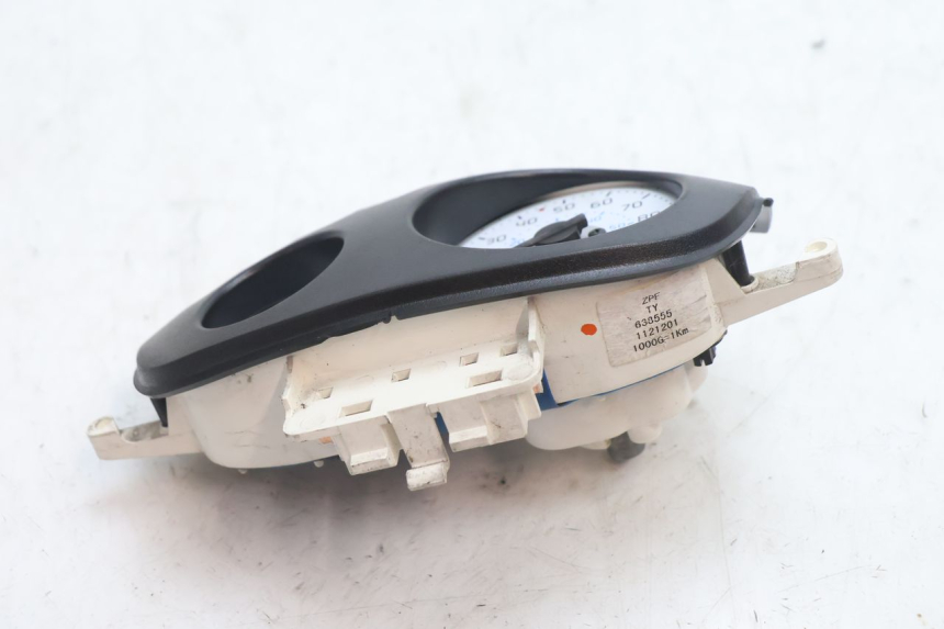 photo de CONTACHILOMETRI PIAGGIO ZIP 2T 50 (2009 - 2019) - Altra angolazione