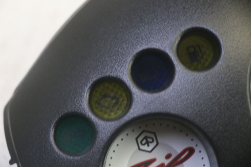 photo de CONTACHILOMETRI PIAGGIO ZIP 4T 50 (2018 - 2020) - Dettaglio del componente