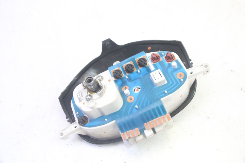 photo de CONTACHILOMETRI PIAGGIO ZIP 4T 50 (2018 - 2020) - Dettagli dei punti di fissaggio