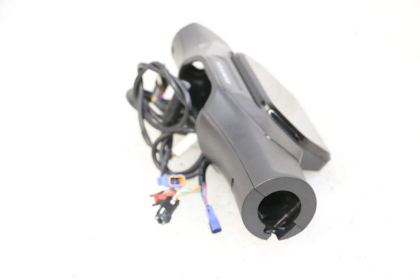 photo de CONTACHILOMETRI SEGWAY NINEBOT ZT3 PRO 1 - Dettaglio del componente