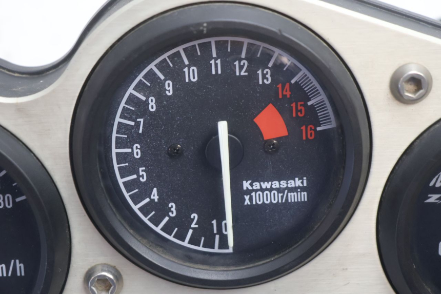 photo de CONTACHILOMETRI KAWASAKI ZX-6R ZX6R 600 (1995 - 1997) - Altra angolazione
