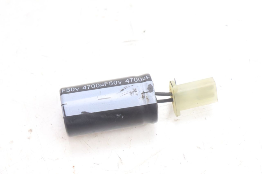 photo de CONDENSATORE RIEJU MRT PRO SUPERMOTARD 50 (2007 - 2018) - Altra angolazione