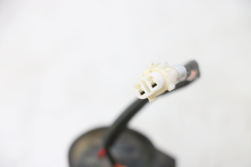 photo de CONDENSATORE YAMAHA YZF YZ-F 450 (2014 - 2016) - Primo piano tecnico