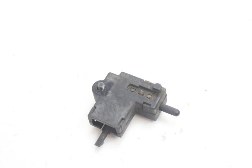 photo de INTERRUTTORE FRIZIONE KAWASAKI GPX F ZX750F 750 (1986 - 1990) - Zoom sullo stato d'uso