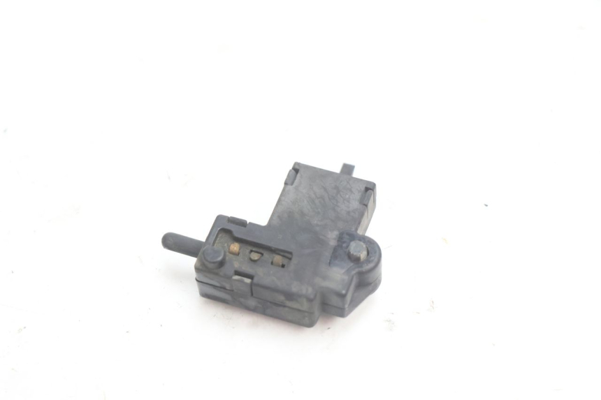 photo de INTERRUTTORE FRIZIONE KAWASAKI GPX F ZX750F 750 (1986 - 1990) - Altra angolazione