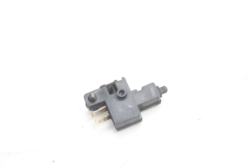 photo de INTERRUTTORE FRIZIONE HONDA ST PAN EUROPEAN 1100 (1990 - 2002) - Altra angolazione