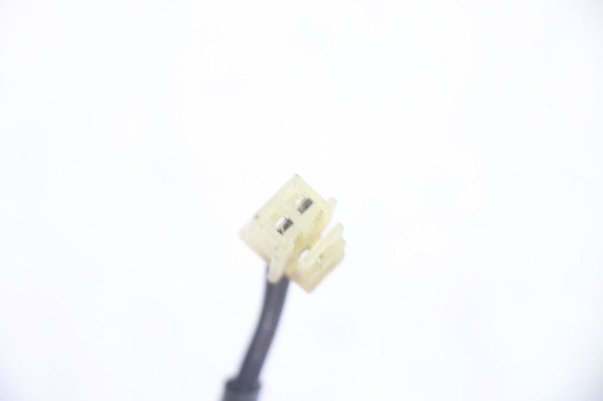 photo de INTERRUTTORE FRIZIONE YAMAHA TTR 125 (2000 - 2020) - Primo piano tecnico